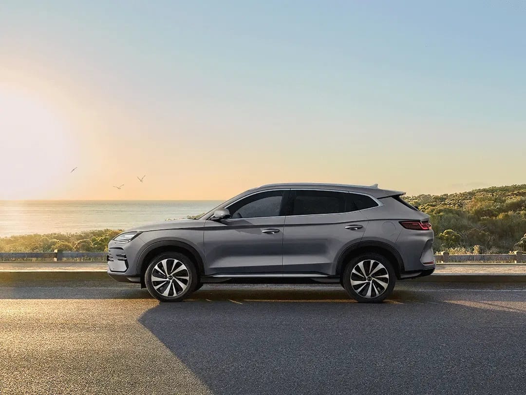 sealion-6-dm-i-ngoai-that-byd-long-bien-ha-noi