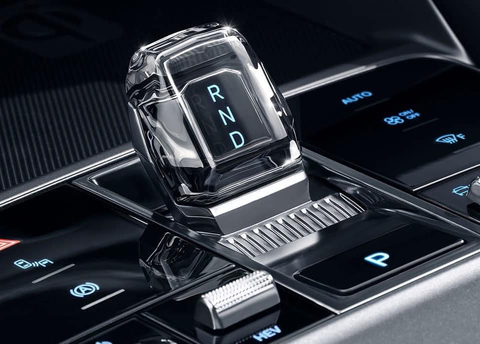 sealion-6-dm-i-noi-that-byd-long-bien-ha-noi