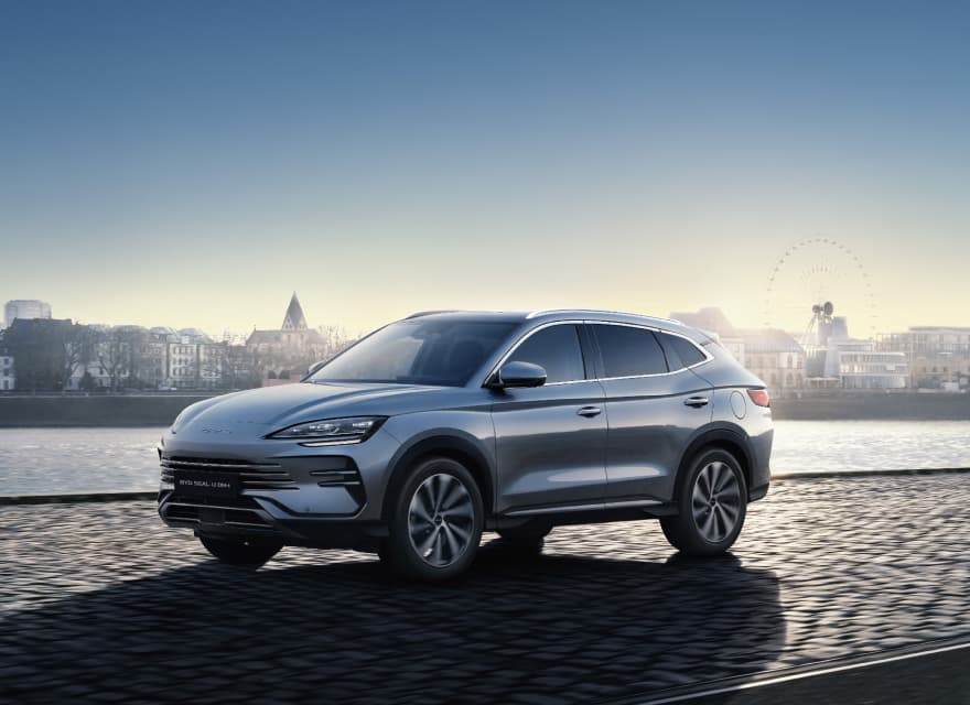 sealion-6-dm-i-ngoai-that-byd-long-bien-ha-noi