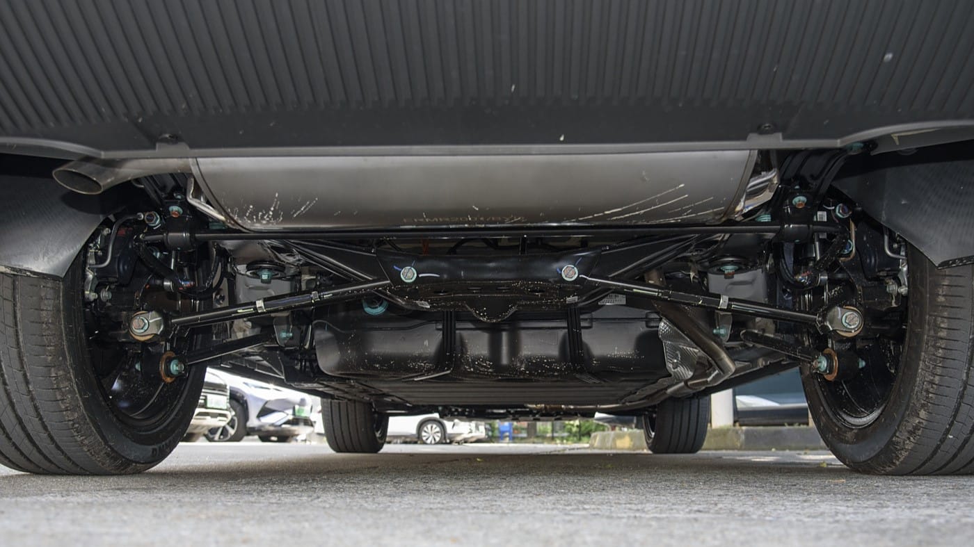 treo-byd-sealion6-byd-longbien-hanoi